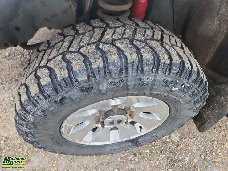 2010-ford-f250-image-13