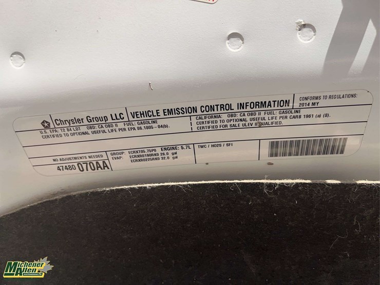 2014-dodge-1500-image-25