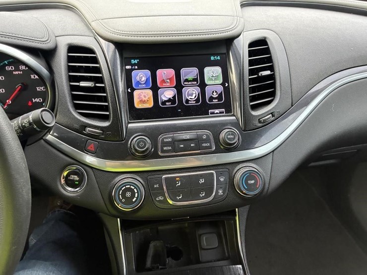 2019-chevrolet-impala-sedan-image-9