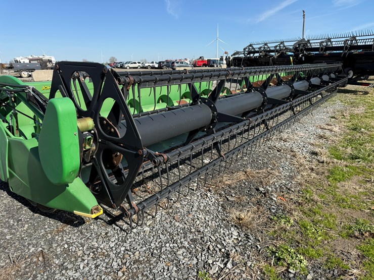 2008-john-deere-635f-image-4