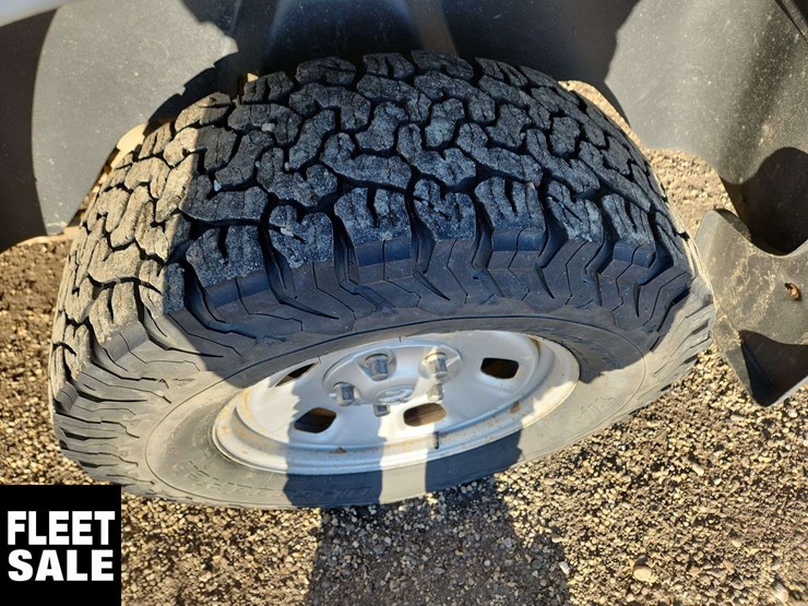 2014-dodge-1500-image-12