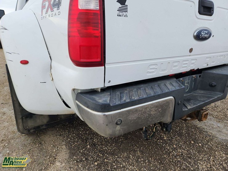 2015-ford-f350-image-35