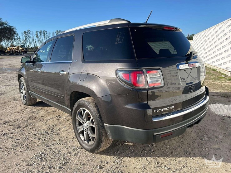 2016-gmc-acadia-image-4