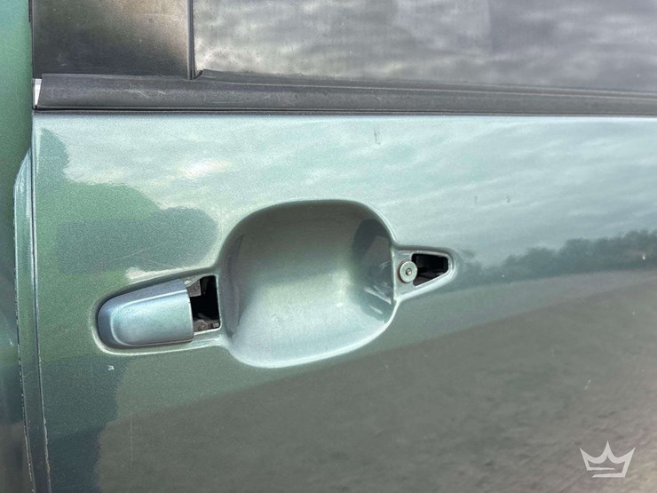 2005-toyota-sienna-image-16