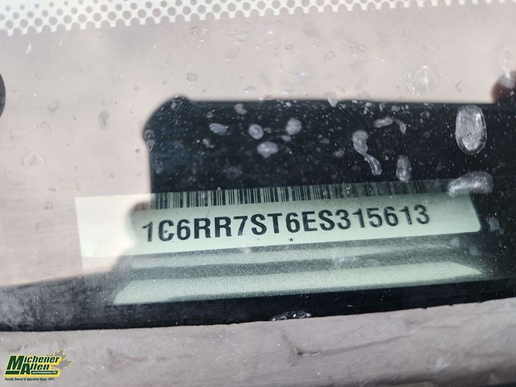 2014-dodge-1500-image-41