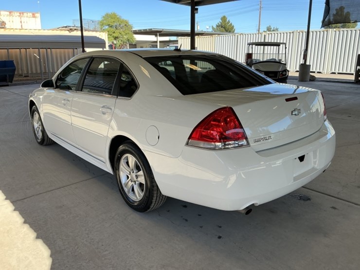 2012-chevrolet-impala-sdn-image-5