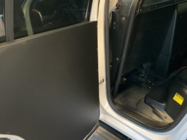 2020-chevrolet-tahoe-image-25