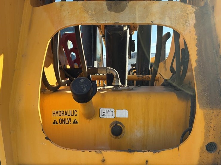 2014-jcb-512-56-image-14