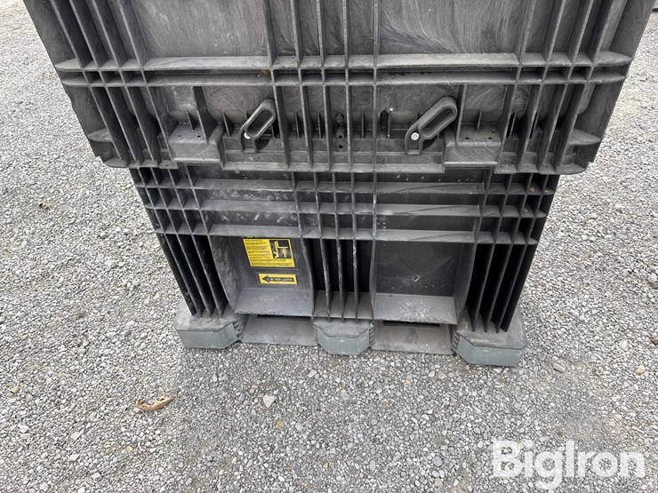 buckhorn-574533cfro-seed-tote-image-14