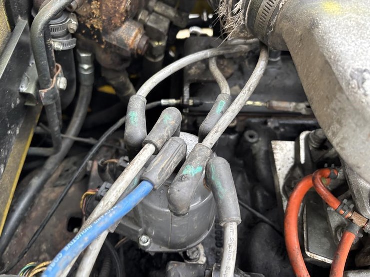 yale-glc080lgnae095-forklift-image-32