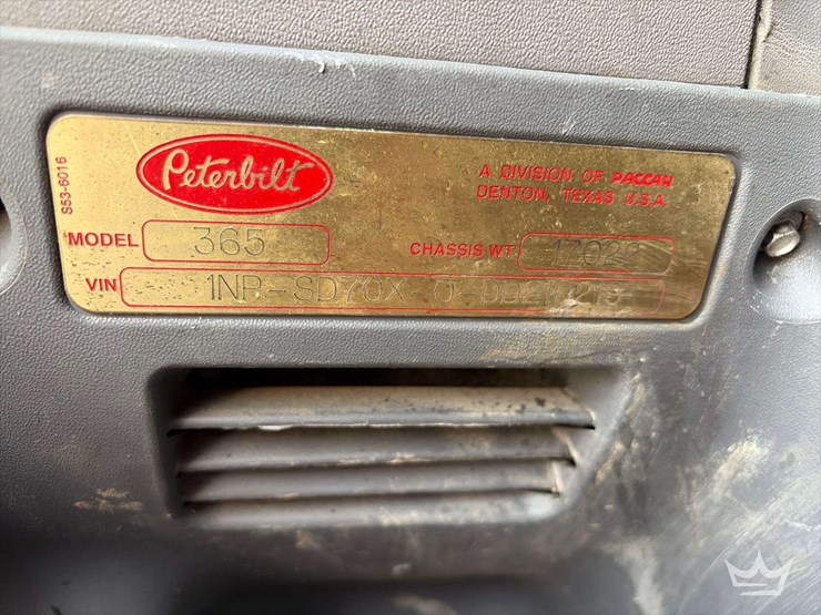 2013-peterbilt-365-image-8