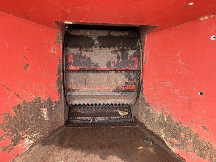 2016-morbark-m12r-image-16