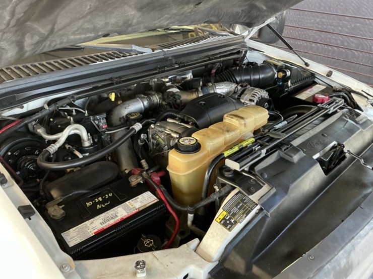 2002-ford-f550-image-12