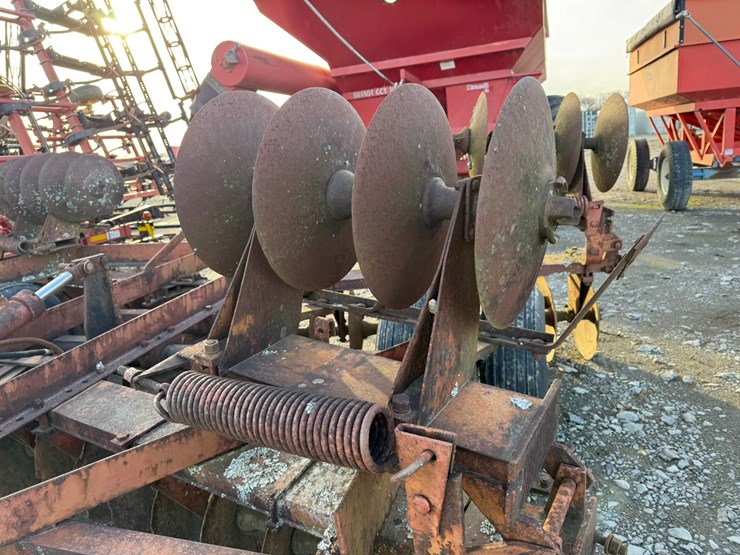 international-480-image-32