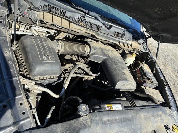 2016-dodge-1500-image-6