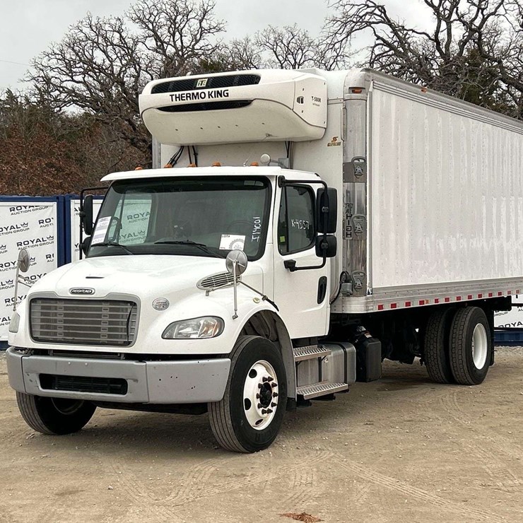 2018 FREIGHTLINER M2 106