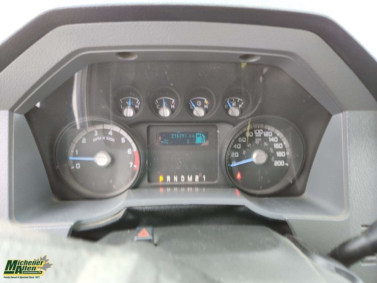 2016-ford-f350-image-14