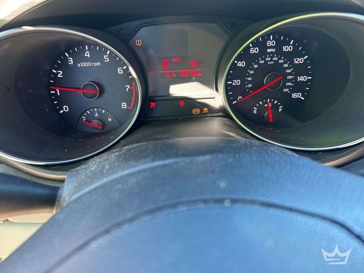 2015-kia-sedona-image-14