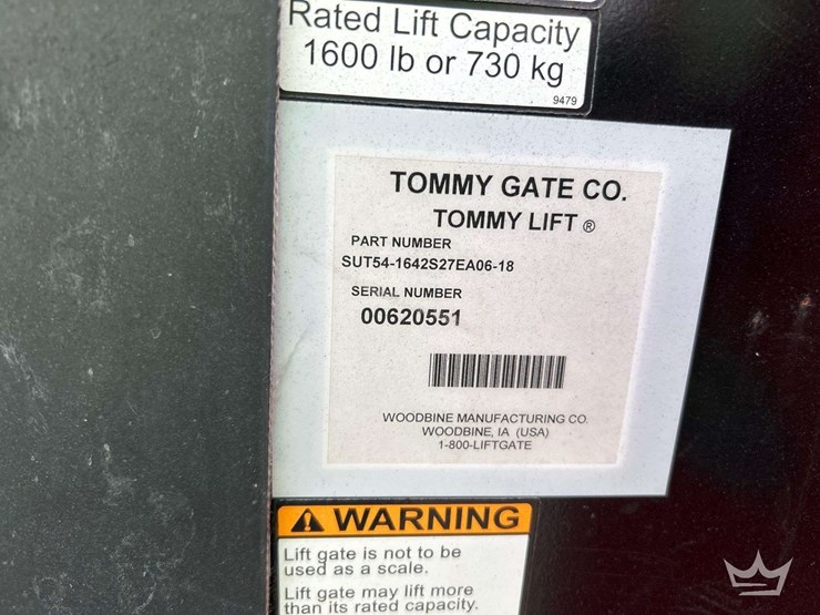 2017-dodge-3500-image-28