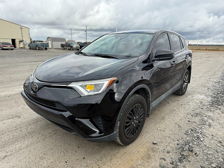 2018-toyota-rav4-image-1