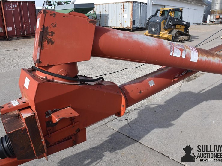 buhler-1070-swing-away-auger-image-11