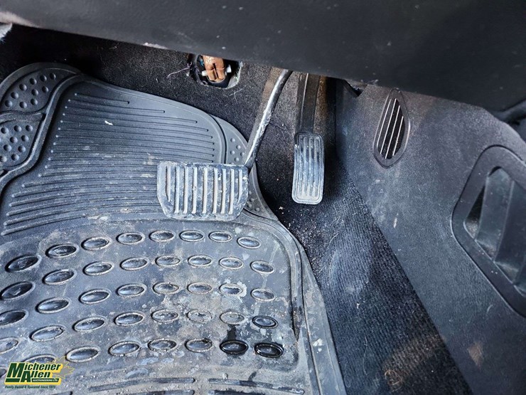 2016-lincoln-mkx-image-25