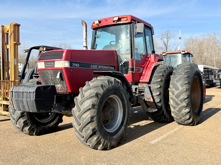 case-ih-7140-image-2