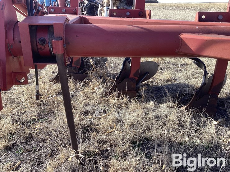 1994-case-165mbpl-moldboard-plow-image-17