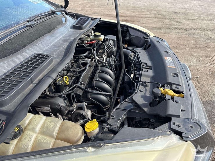 2015-ford-escape-image-29