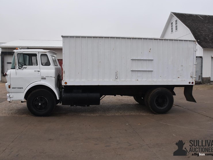 1973-chevrolet-t65-s/a-cabover-grain-truck-image-8