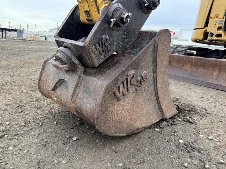 2018-caterpillar-303-image-12