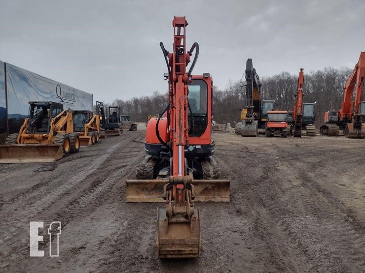 2012-kubota-kx121-3-image-2