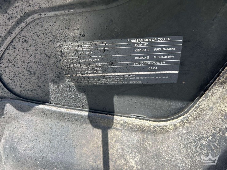 2010-nissan-rogue-image-10