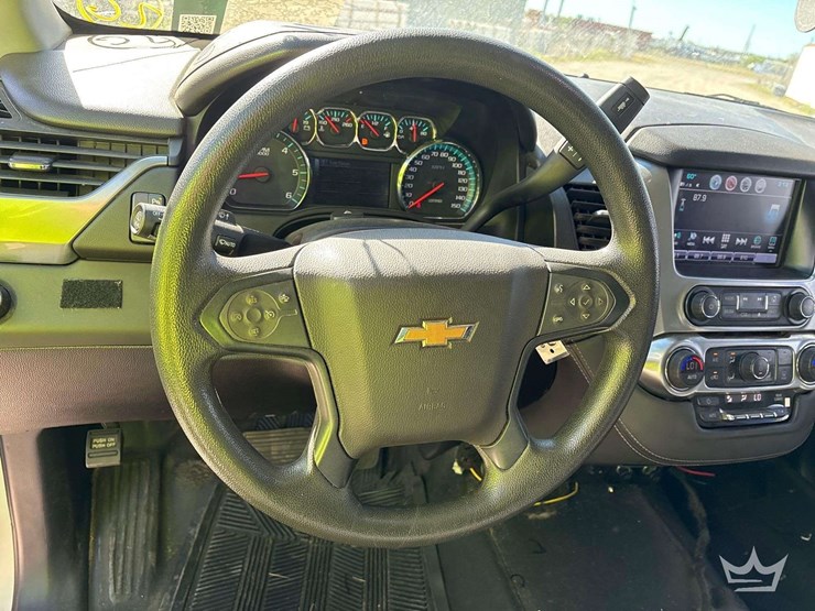 2019-chevrolet-tahoe-image-15