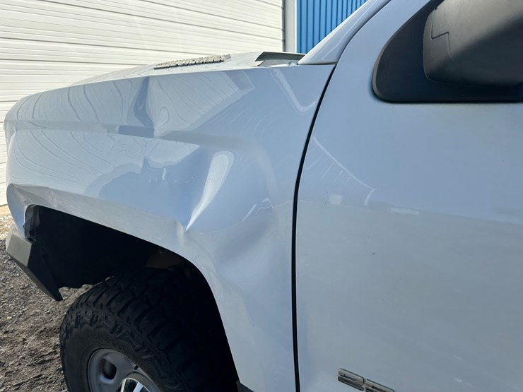 2019-chevrolet-2500-image-32