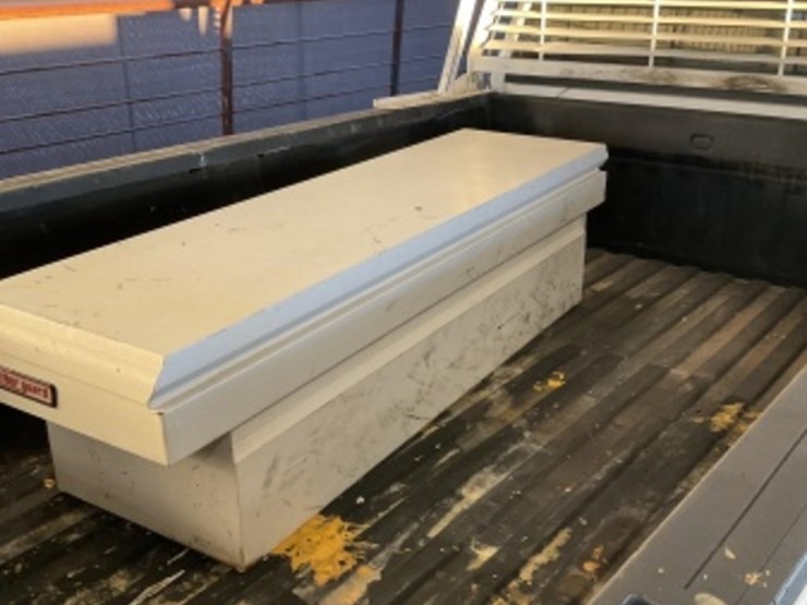 2015-chevrolet-silverado-2500-image-9