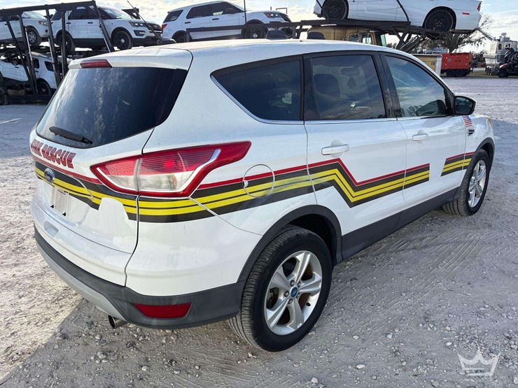 2013-ford-escape-image-3