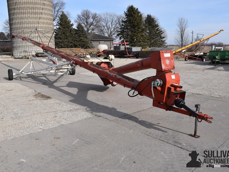 buhler-1070-swing-away-auger-image-3