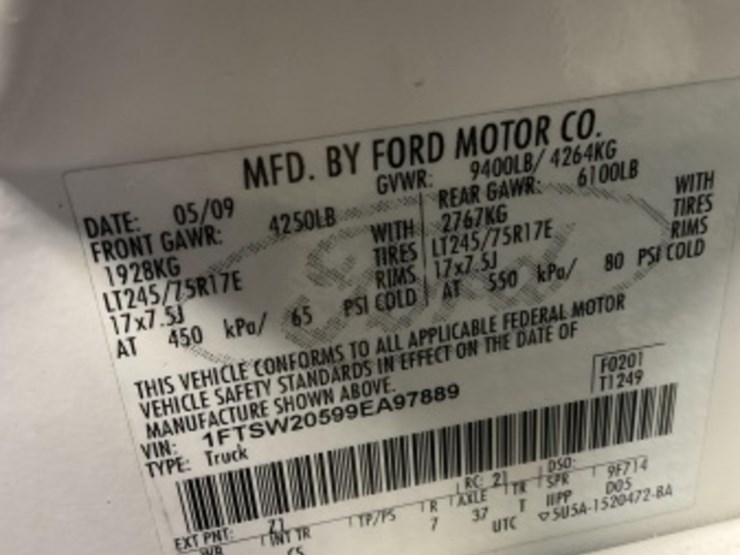 2009-ford-f250-image-17