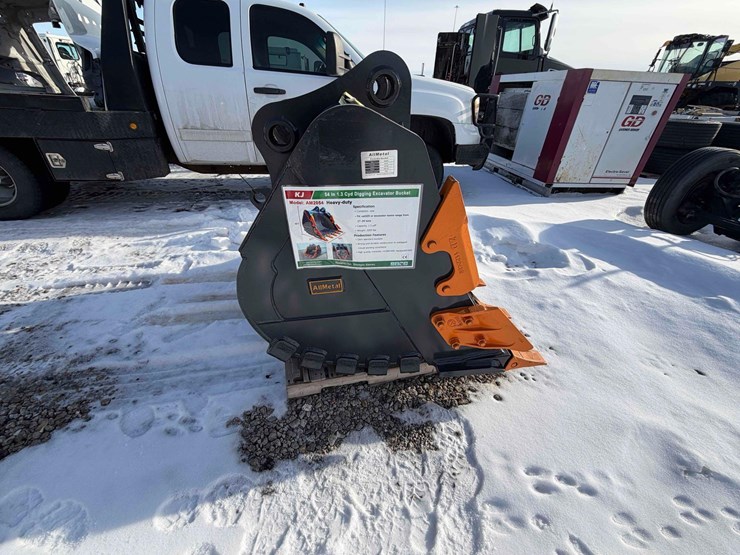 2025-excavator-bucket-image-2