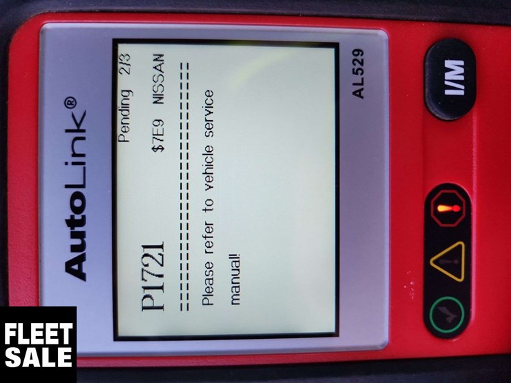 2016-nissan-titan-image-30