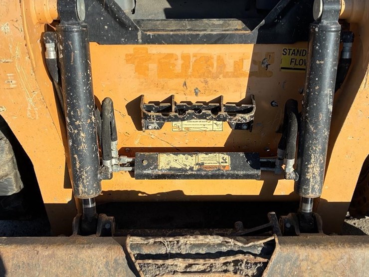 2019-manitou-1900r-image-8