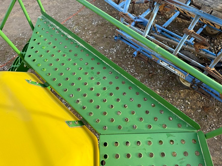 john-deere-1890-image-117