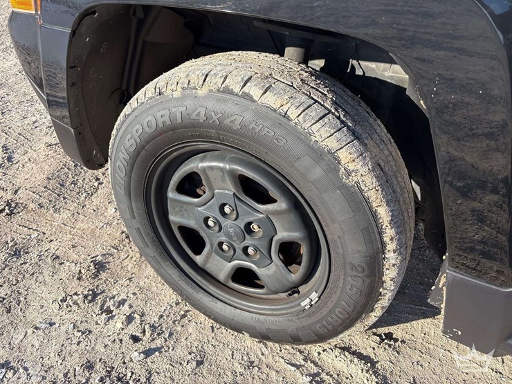 2016-jeep-patriot-image-27