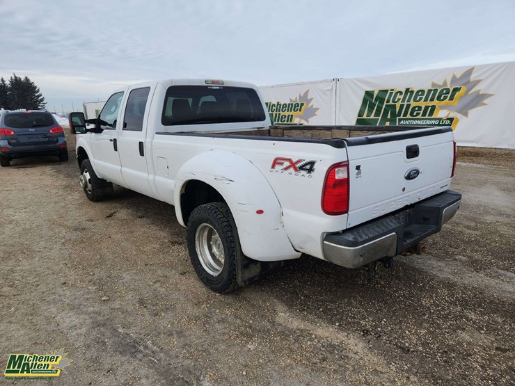 2015-ford-f350-image-3