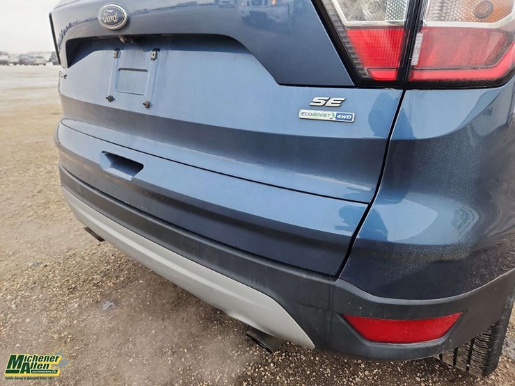 2018-ford-escape-se-image-34