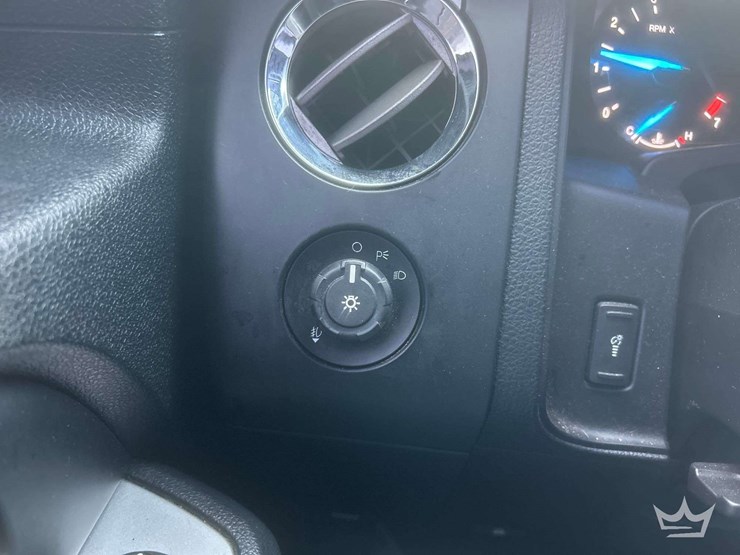 2016-ford-expedition-image-27