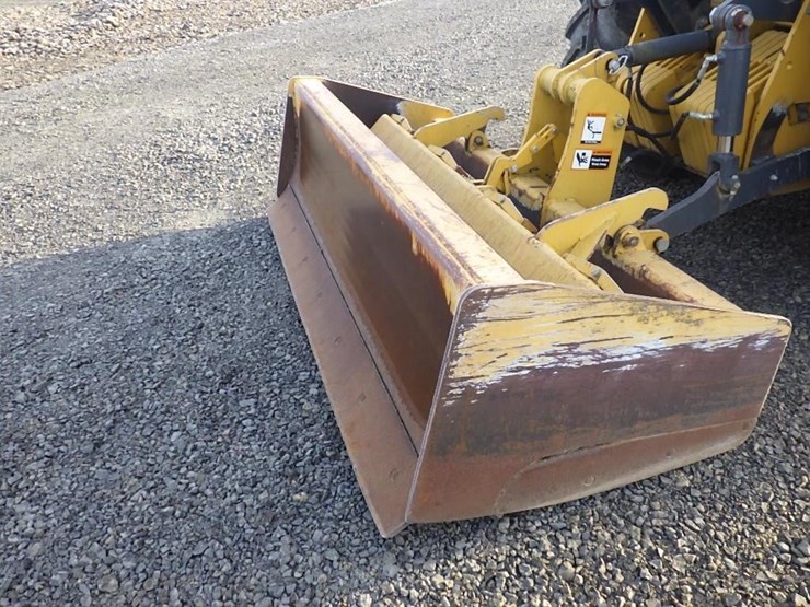 john-deere-210-image-9