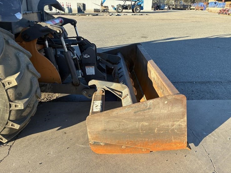 2016-case-570n-ep-image-11