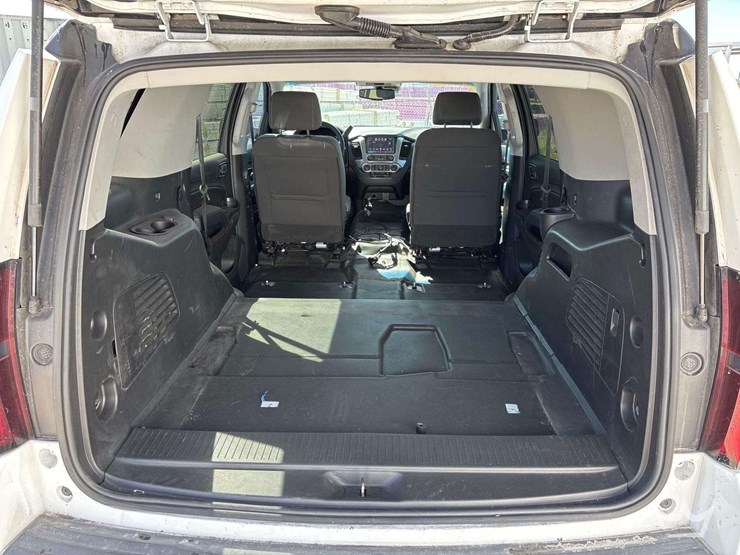 2019-chevrolet-tahoe-image-6